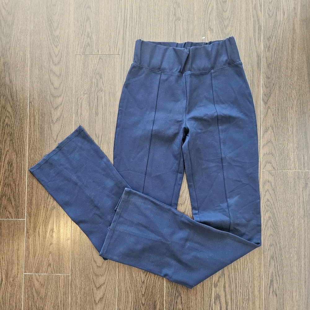Abercrombie & Fitch Navy Blue Flare Leggings Size Small NWT
